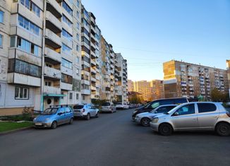 3-ком. квартира на продажу, 63.6 м2, Кемеровская область, улица Свободы, 13А