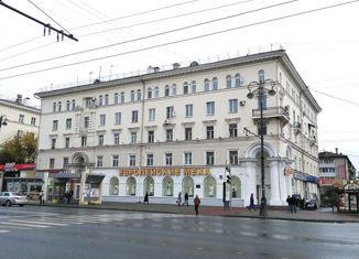 Продается 2-комнатная квартира, 52 м2, Екатеринбург, улица Свердлова, 60, метро Площадь 1905 года