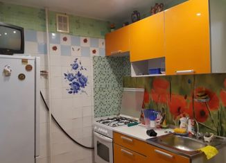 Сдается 2-комнатная квартира, 50 м2, Петергоф, Чебышёвская улица, 1к2