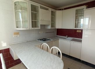 Продается 2-комнатная квартира, 57.8 м2, поселок городского типа Массандра, улица Винодела Егорова, 27к3