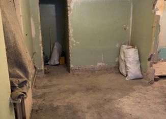 Продаю 1-комнатную квартиру, 32 м2, Заволжье, улица Луначарского, 3