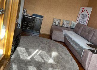 Продам 1-ком. квартиру, 30.8 м2, поселок городского типа Свободы, 1-я Набережная улица, 28