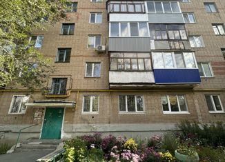 Продажа двухкомнатной квартиры, 44 м2, Гай, проспект Победы, 1А