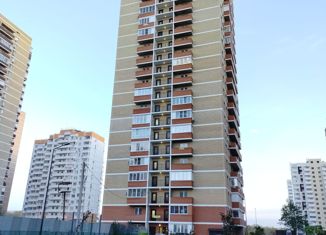 Продается двухкомнатная квартира, 68 м2, Краснодар, проспект имени писателя Знаменского, 9к4, ЖК 7 Вершин