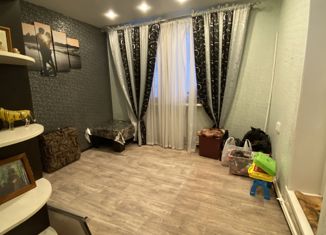 Продаю 3-комнатную квартиру, 60.6 м2, Щёкино, Заводская улица, 8