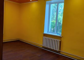 Продаю 3-комнатную квартиру, 65.4 м2, Исилькуль, улица Нефтяников, 3