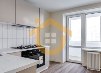 Продаю трехкомнатную квартиру, 63.1 м2, Москва, улица Юных Ленинцев, 14/16к2, улица Юных Ленинцев