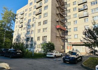 Продается четырехкомнатная квартира, 91.2 м2, Санкт-Петербург, улица Пионерстроя, 14к1