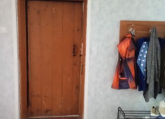 Продается двухкомнатная квартира, 37.7 м2, село Альменево, Советская улица, 35