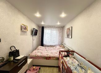 Продается 2-комнатная квартира, 41.6 м2, Нижегородская область, улица Добролюбова, 1