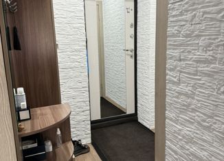 Продается 2-комнатная квартира, 41.7 м2, Братск, Солнечная улица, 5