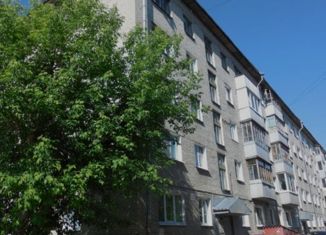 Продается 1-комнатная квартира, 31.4 м2, Северск, Коммунистический проспект, 115