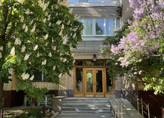 Продается 2-ком. квартира, 71 м2, Москва, метро Краснопресненская, Малая Грузинская улица, 28