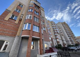 Двухкомнатная квартира на продажу, 49.9 м2, Киров, улица Розы Люксембург, 77