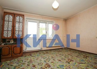 Продается 2-комнатная квартира, 53 м2, Красноярский край, улица Батурина, 19