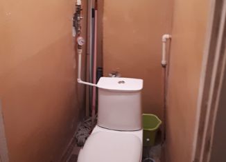 Продаю двухкомнатную квартиру, 43 м2, Ростов-на-Дону, улица Шеболдаева, 15, Октябрьский район