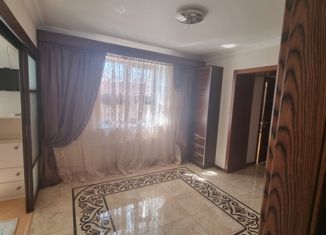 Продается 5-ком. квартира, 140 м2, Прокопьевск, улица Есенина, 30