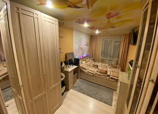 Продажа 2-ком. квартиры, 44 м2, Екатеринбург, улица Лобкова, 50, улица Лобкова