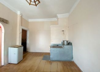 Продаю 2-ком. квартиру, 41.9 м2, Уссурийск, улица Вейса, 16