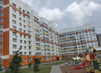 Продается 2-ком. квартира, 36.5 м2, Барнаул, улица имени В.Т. Христенко, 15, ЖК Краски