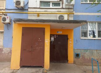 Продаю комнату, 46 м2, Астрахань, Звездная улица, 3к2, Советский район
