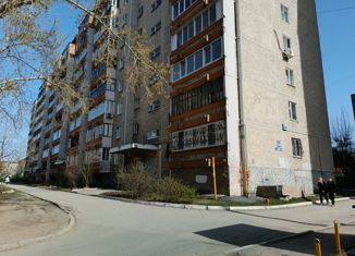 Двухкомнатная квартира на продажу, 47.3 м2, Свердловская область, Шефская улица, 64