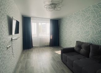 Продажа 2-ком. квартиры, 50 м2, Пермский край, улица Маршала Толбухина, 18