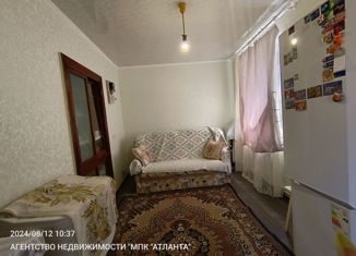 Продажа 2-ком. квартиры, 31 м2, Керчь, улица Правды, 58/13