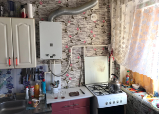 Продаю 2-ком. квартиру, 40.7 м2, Карталы, улица Стройплощадка, 1Б