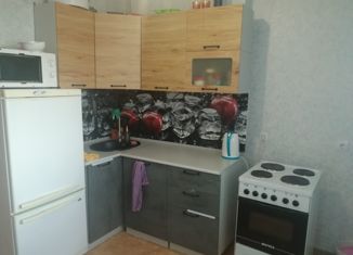 Продам 2-ком. квартиру, 62 м2, Нижняя Тура, улица Ленина, 63
