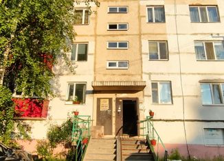 Однокомнатная квартира на продажу, 29.3 м2, Нефтеюганск, микрорайон 11Б, 80