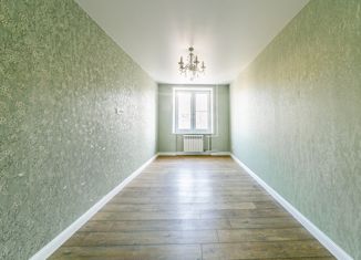 Продаю трехкомнатную квартиру, 57.5 м2, Москва, улица Гришина, 12к1, станция Рабочий Посёлок