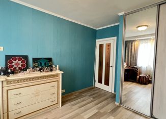 Трехкомнатная квартира на продажу, 71.8 м2, поселение Воскресенское, Чечёрский проезд, 126к1