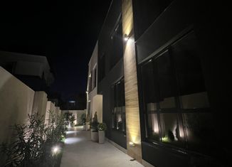 Продам таунхаус, 90 м2, посёлок городского типа Сириус, Ивовый переулок, 18