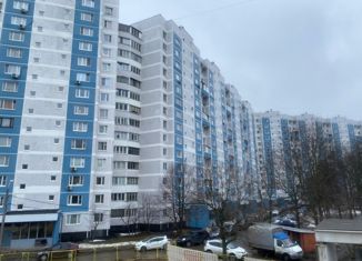 Продам 2-комнатную квартиру, 52 м2, Москва, микрорайон Северное Чертаново, 8к833, район Чертаново Северное