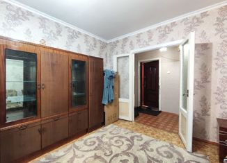 Сдача в аренду 1-комнатной квартиры, 40 м2, Армавир, улица Советской Армии, 34