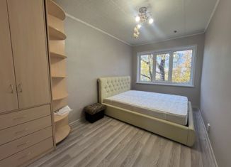 Продаю 3-ком. квартиру, 57.7 м2, Березники, улица Свердлова, 35