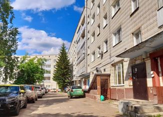Продаю трехкомнатную квартиру, 64.1 м2, Зеленогорск, улица Ленина, 20