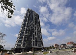 Продается 2-ком. квартира, 70.6 м2, Уссурийск, улица Александра Францева, 40