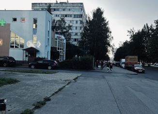 Продажа 2-ком. квартиры, 43.8 м2, Санкт-Петербург, метро Пионерская, Парашютная улица, 12