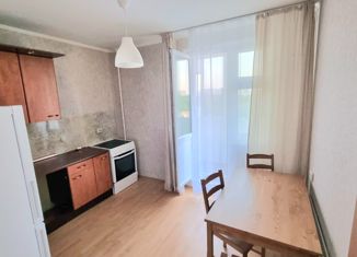 Сдается в аренду 2-комнатная квартира, 61 м2, Москва, улица Авиаконструктора Петлякова, 31, метро Рассказовка