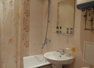 Продаю 1-комнатную квартиру, 34 м2, посёлок городского типа Лучегорск, 4-й микрорайон, 5