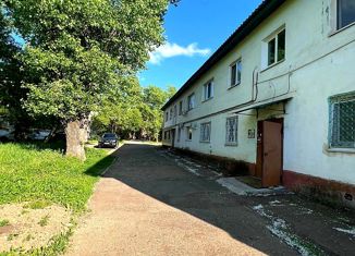 Продается двухкомнатная квартира, 39.2 м2, Арсеньев, проспект Горького, 25А