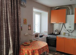 Продам 2-ком. квартиру, 43 м2, Нижний Новгород, Норильская улица, 12, Норильская улица