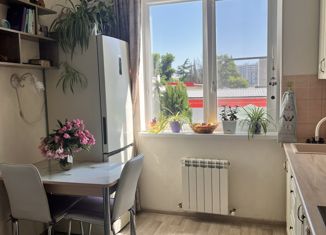 Продается 2-комнатная квартира, 35 м2, село Весёлое, улица Мира, 9Б