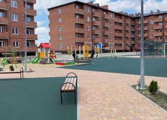 Продаю 1-ком. квартиру, 35.7 м2, посёлок Новая Адыгея, Бжегокайская улица, 31/1к1