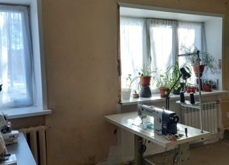 2-комнатная квартира на продажу, 45.6 м2, Кировская область, улица Пугачёва, 27