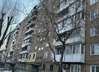 Продается 2-комнатная квартира, 42.7 м2, рабочий поселок Приволжский, 1-й квартал, 6