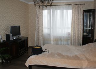 Продается однокомнатная квартира, 46 м2, Калининград, улица Юрия Гагарина, 111