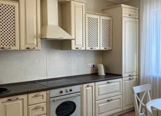 Продается двухкомнатная квартира, 64.6 м2, Подольск, улица Свердлова, 36А